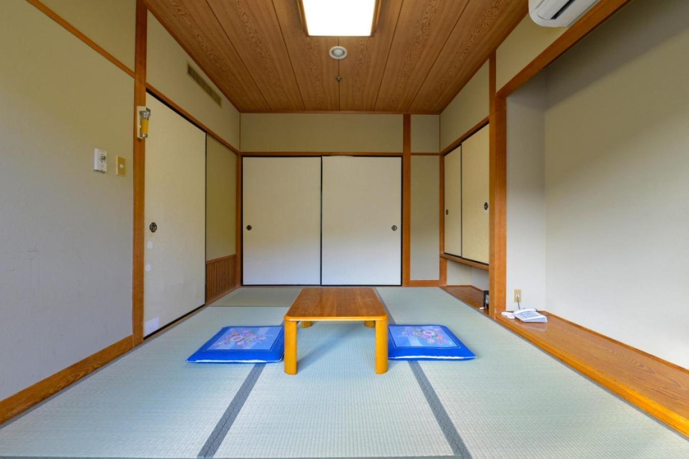 Отель Ooedo Onsen Monogatari Shinshu Kakeyu Уэда Номер фото